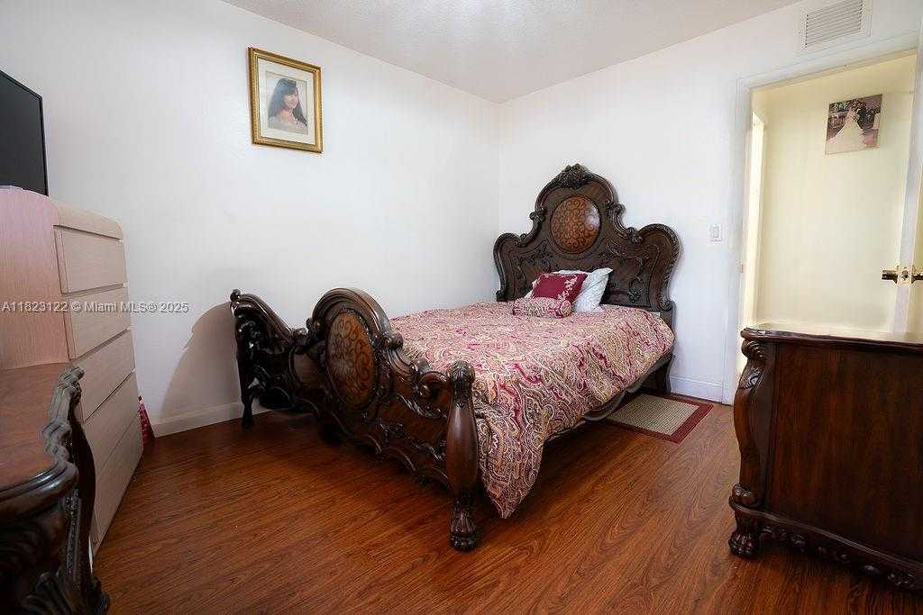 Small Image of 215 SOUTH EAST 3RD AVE #405C, Hallandale Beach Number 9