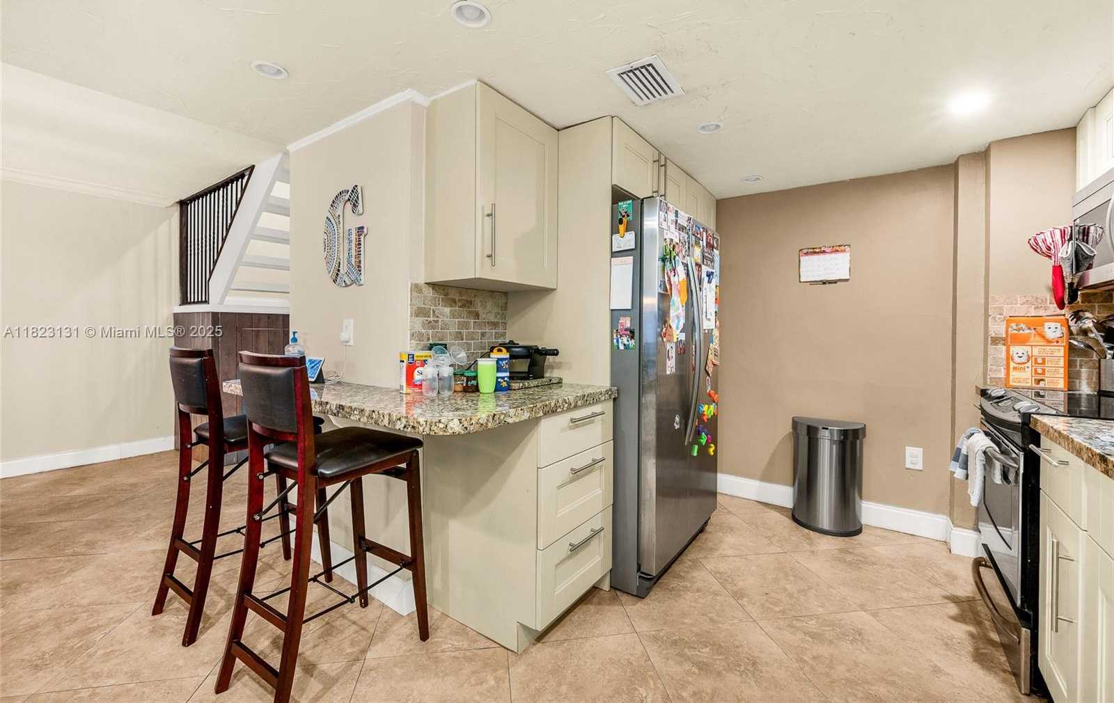 Small Image of 6797 SOUTH WEST 40TH ST #71, Davie Number 17