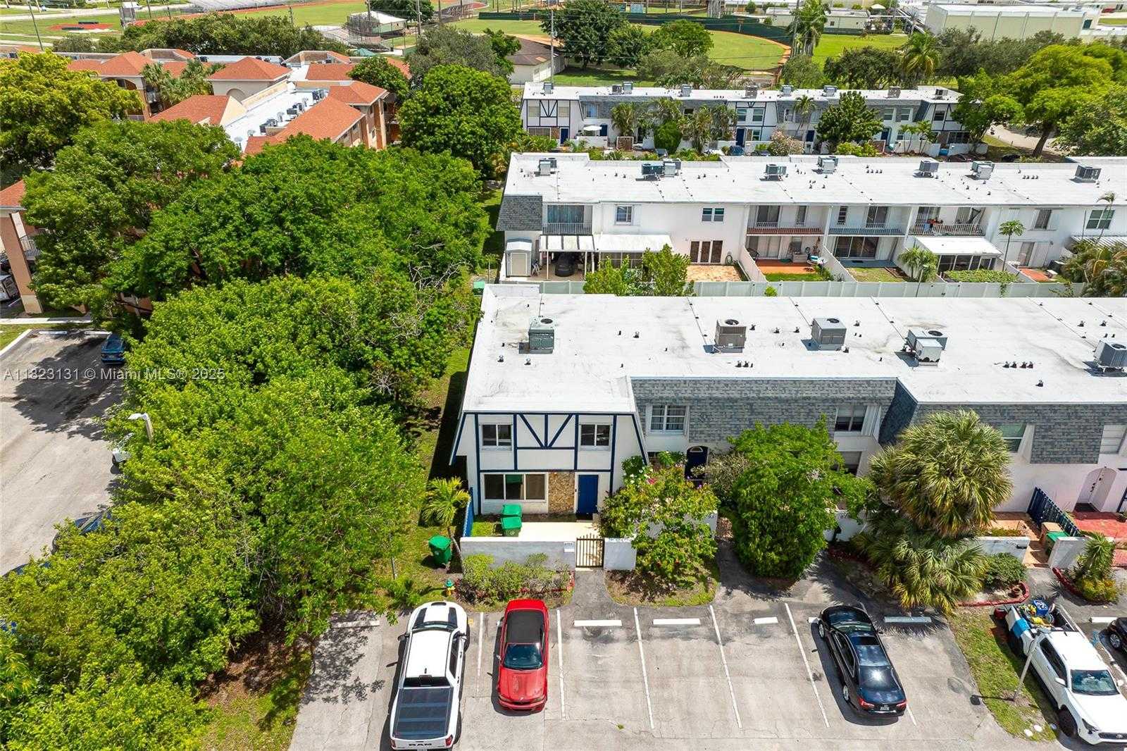 Small Image of 6797 SOUTH WEST 40TH ST #71, Davie Number 2