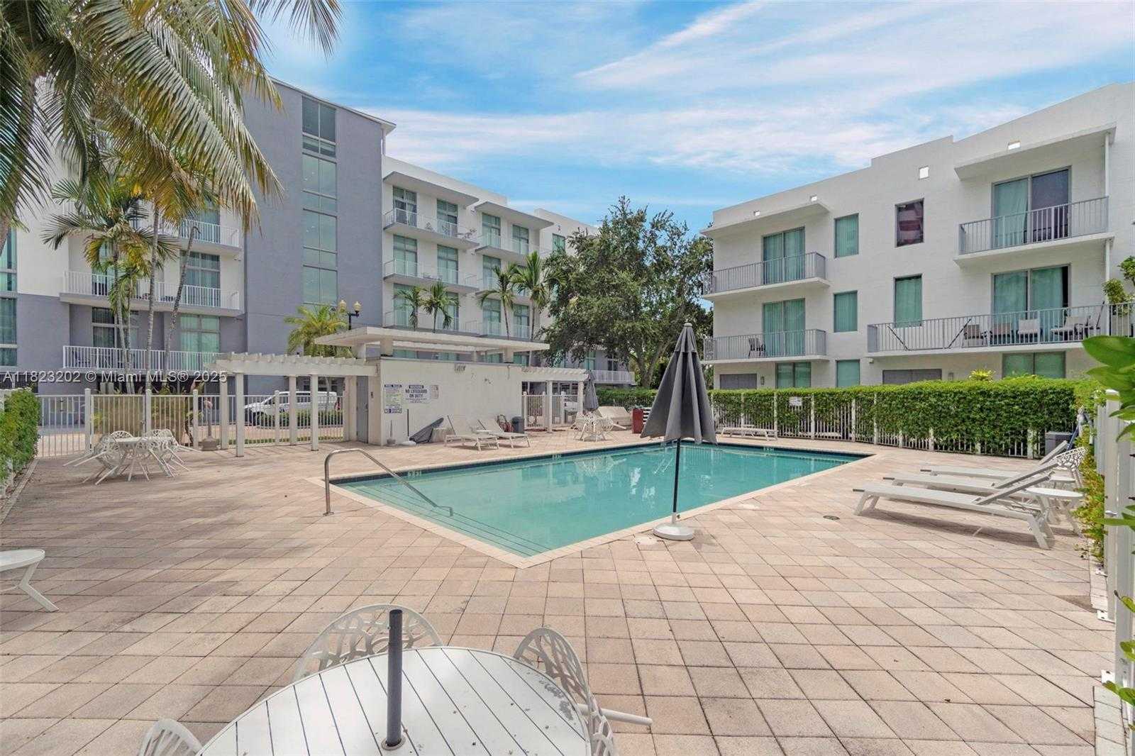 Small Image of 2138 VAN BUREN ST #605, Hollywood Number 19