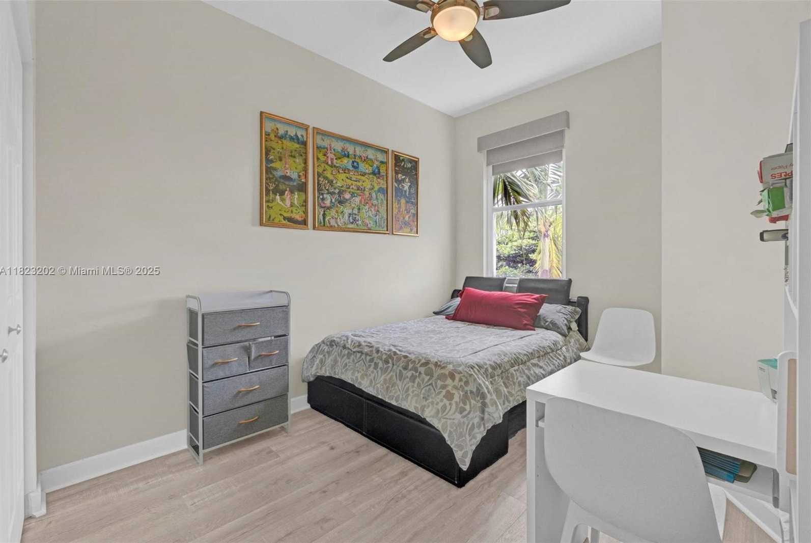 Small Image of 2138 VAN BUREN ST #605, Hollywood Number 21