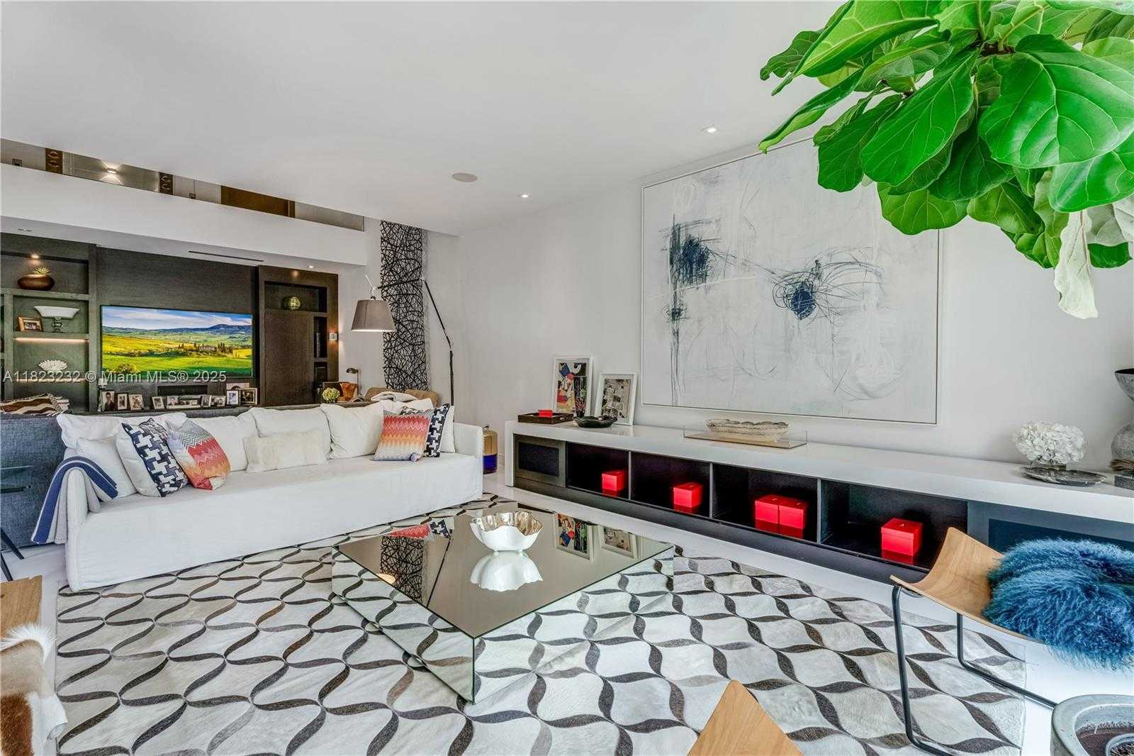 Small Image of 2000 SOUTH BAYSHORE DR #47, Miami Number 11