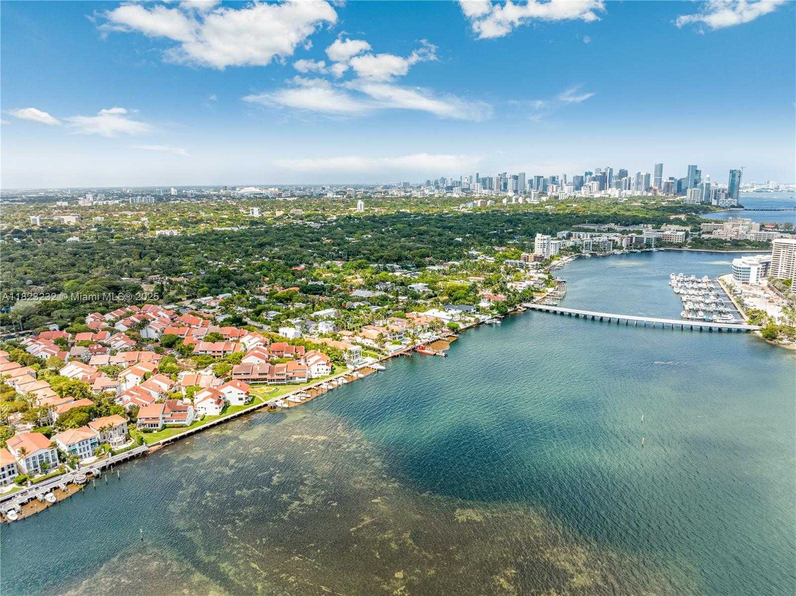 Small Image of 2000 SOUTH BAYSHORE DR #47, Miami Number 35