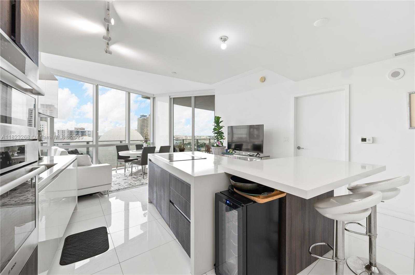 Small Image of 851 NORTH EAST 1ST AVE #1410, Miami Number 5