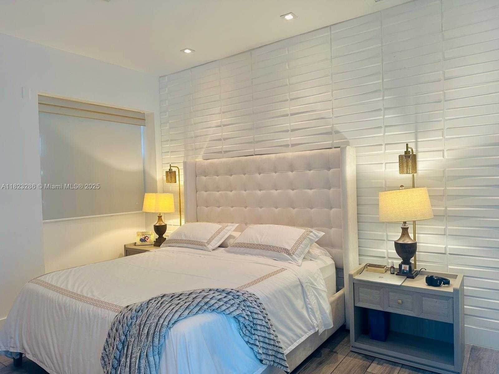 Small Image of 1150 98TH ST #10, Bay Harbor Islands Number 18