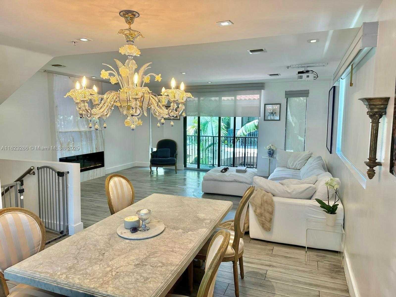 Small Image of 1150 98TH ST #10, Bay Harbor Islands Number 3