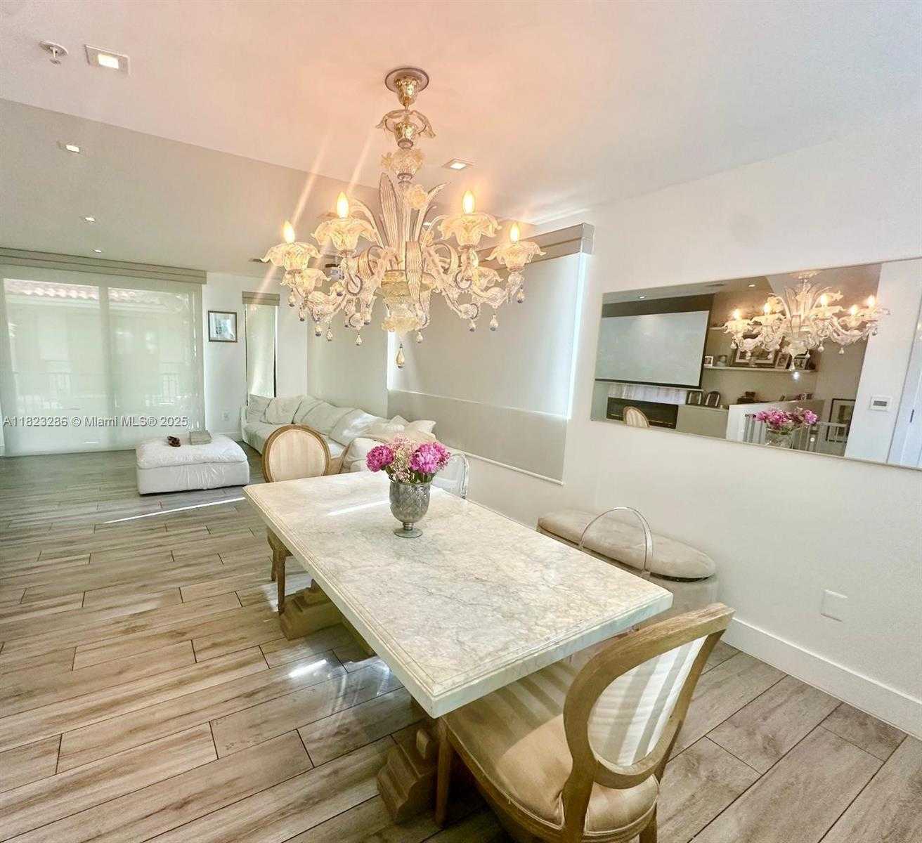 Small Image of 1150 98TH ST #10, Bay Harbor Islands Number 4