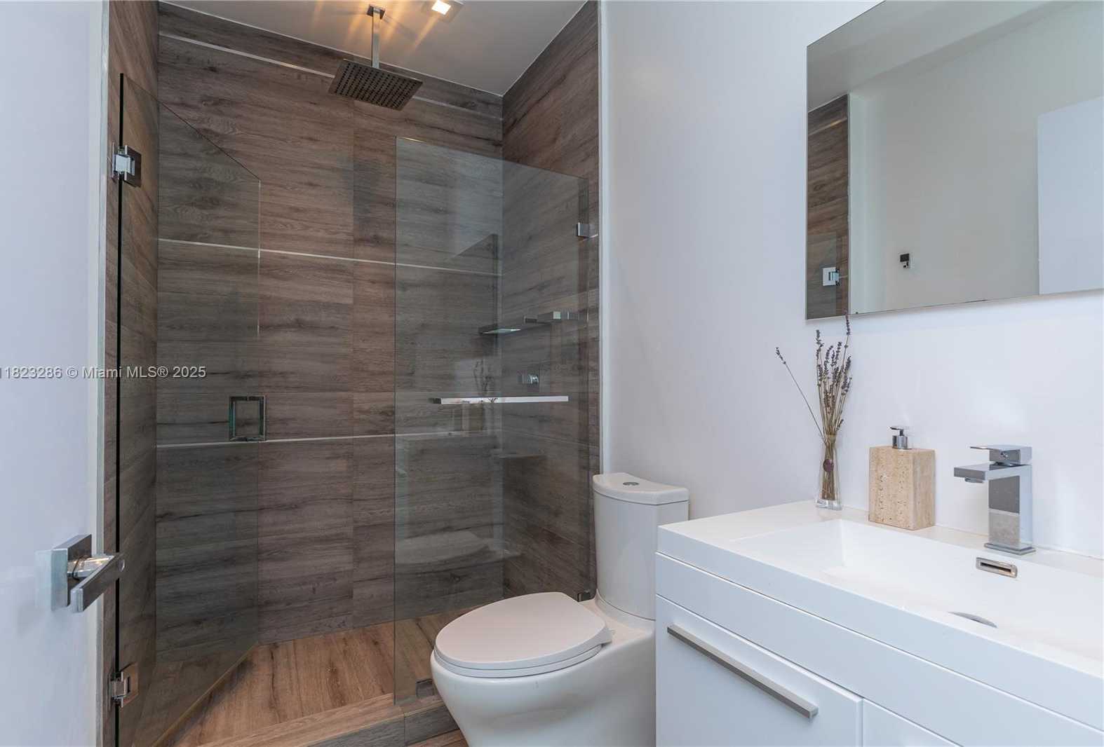 Small Image of 1150 98TH ST #10, Bay Harbor Islands Number 43