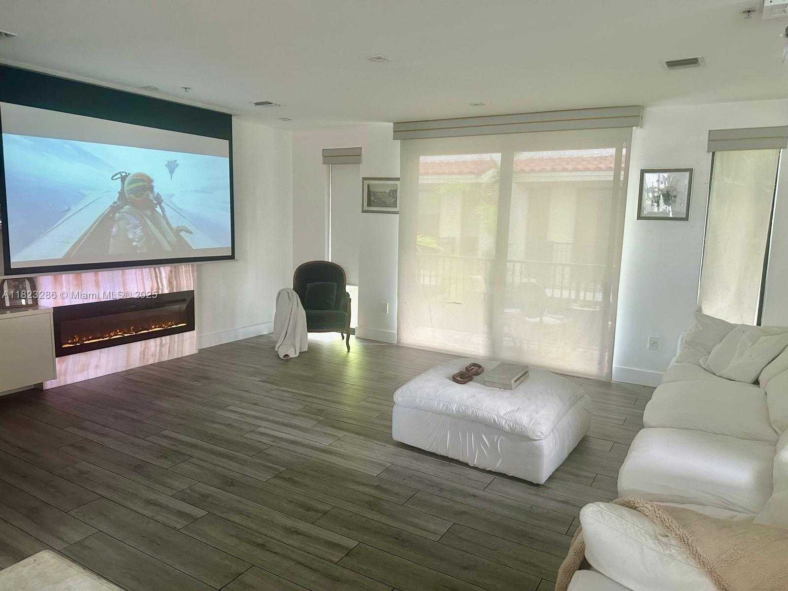 Small Image of 1150 98TH ST #10, Bay Harbor Islands Number 8