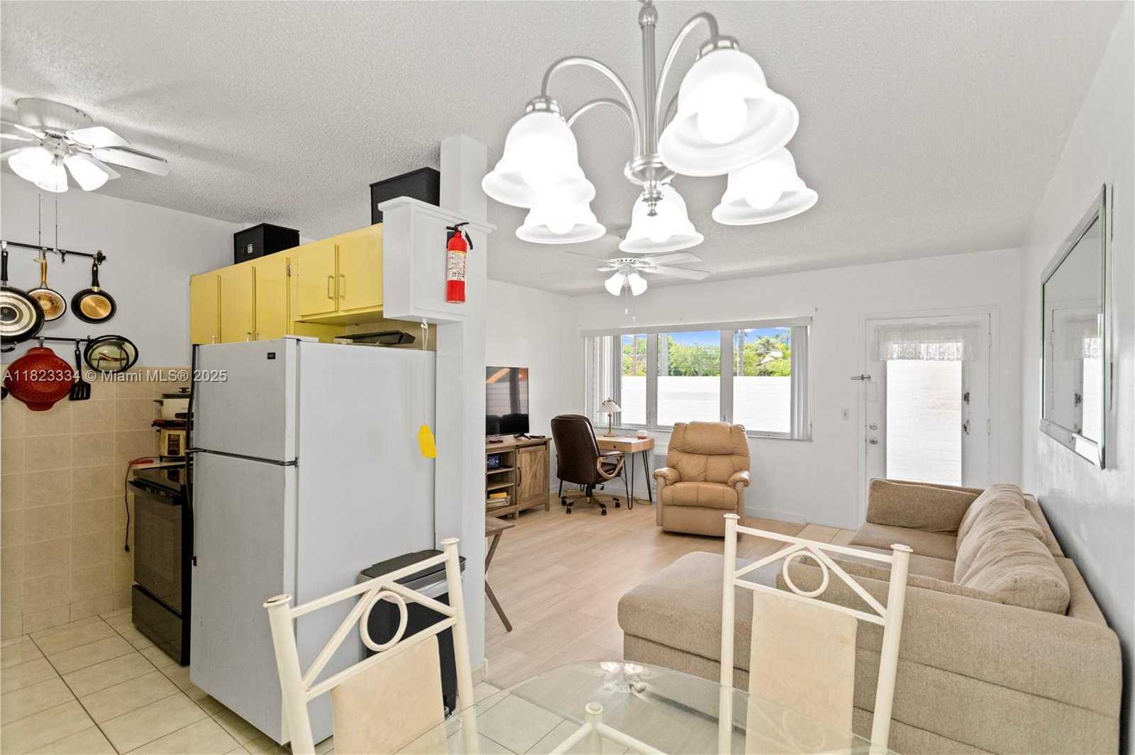 Small Image of 1030 SOUTH WEST 11TH ST #8M, Hallandale Beach Number 2