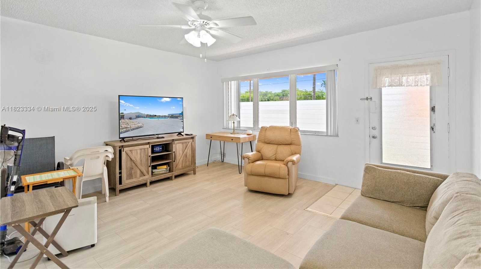 Small Image of 1030 SOUTH WEST 11TH ST #8M, Hallandale Beach Number 7