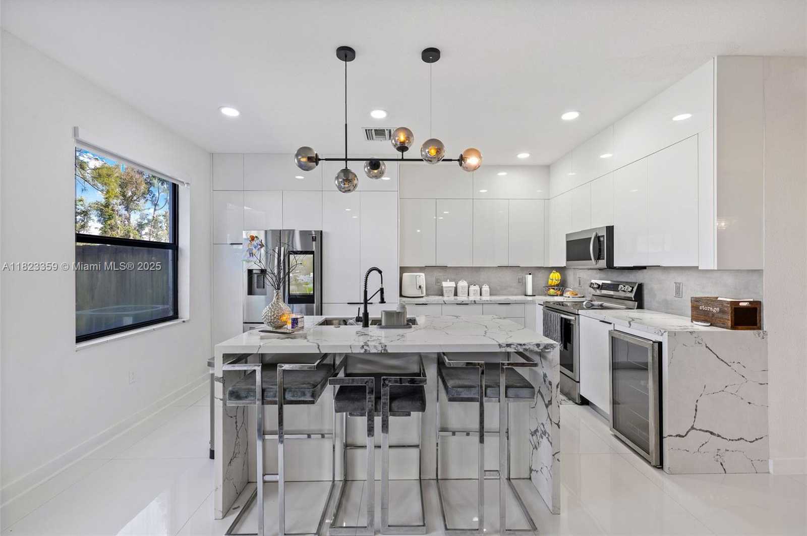Small Image of 8780 NORTH WEST 116TH PATH, Doral Number 16