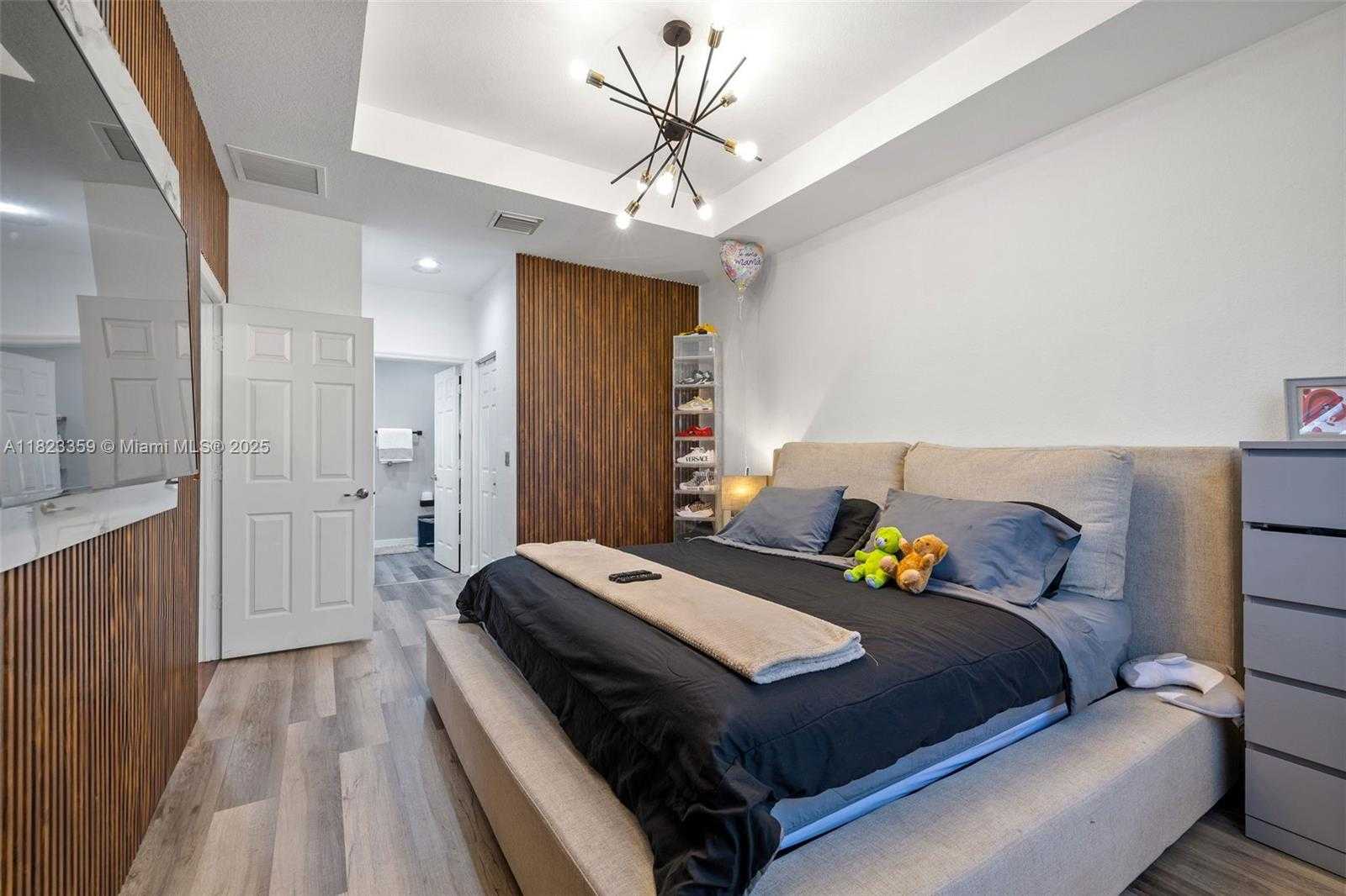 Small Image of 8780 NORTH WEST 116TH PATH, Doral Number 21