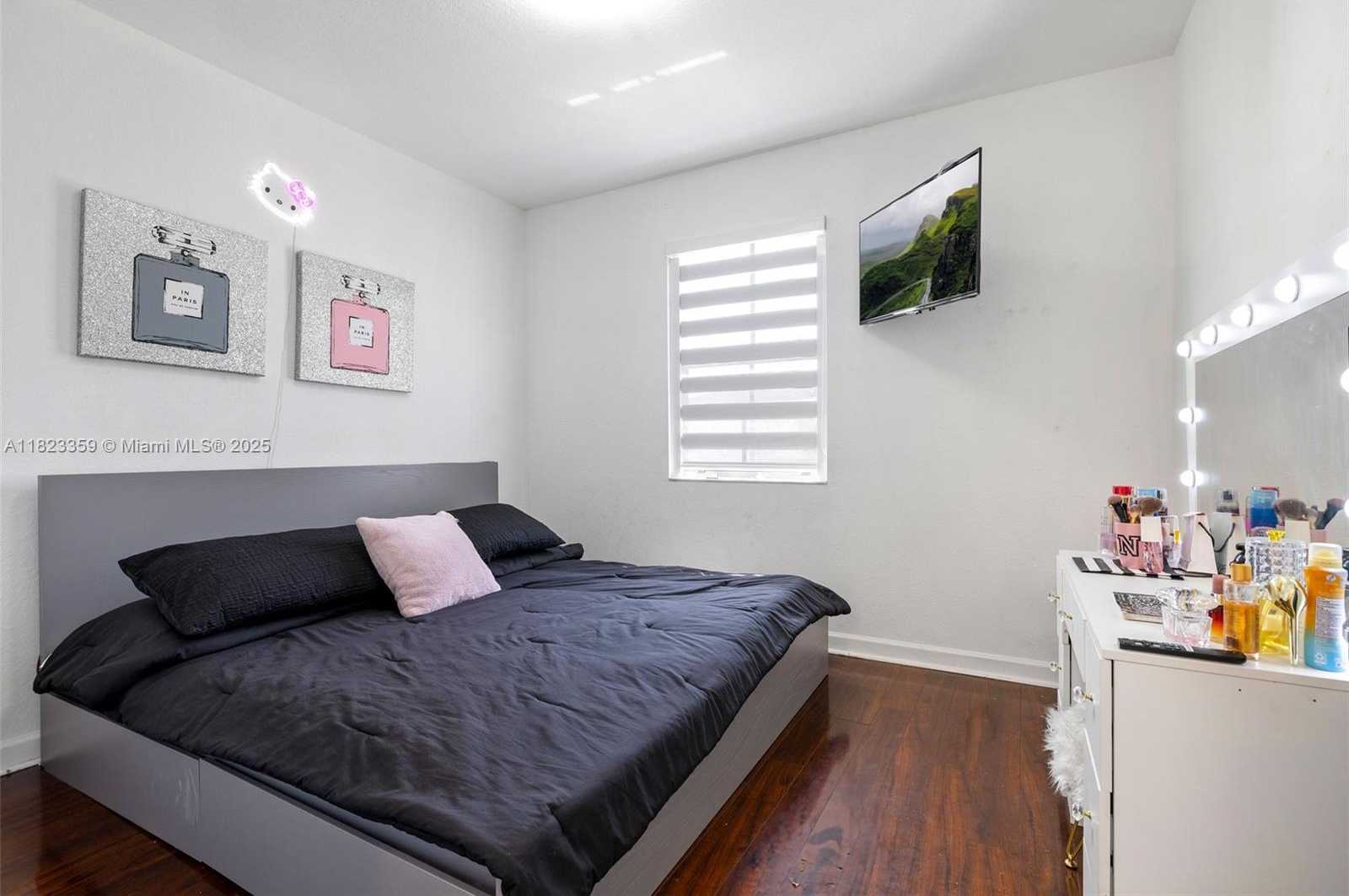 Small Image of 8780 NORTH WEST 116TH PATH, Doral Number 30