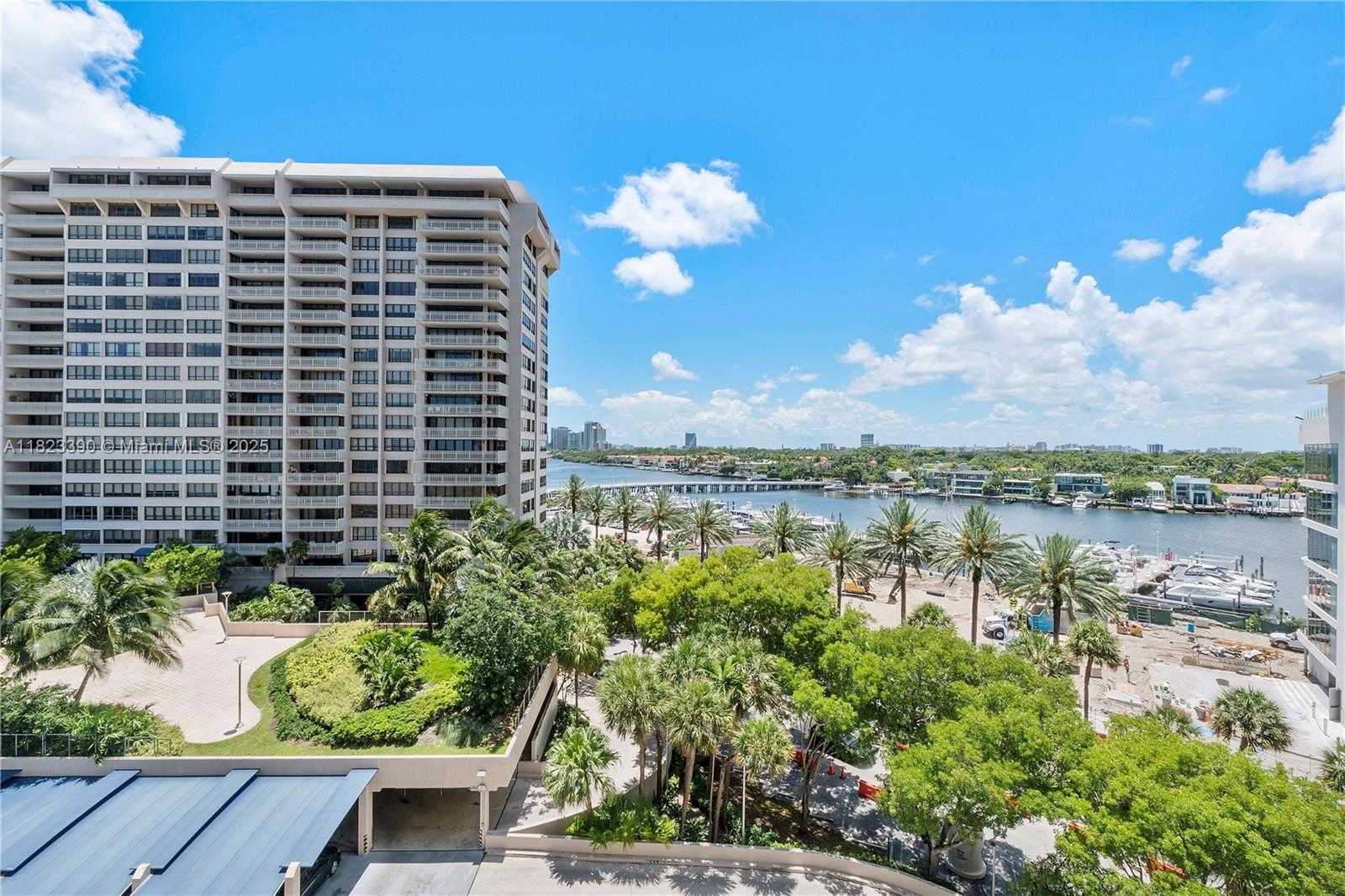 Small Image of 3 GROVE ISLE DR #C706, Miami Number 22