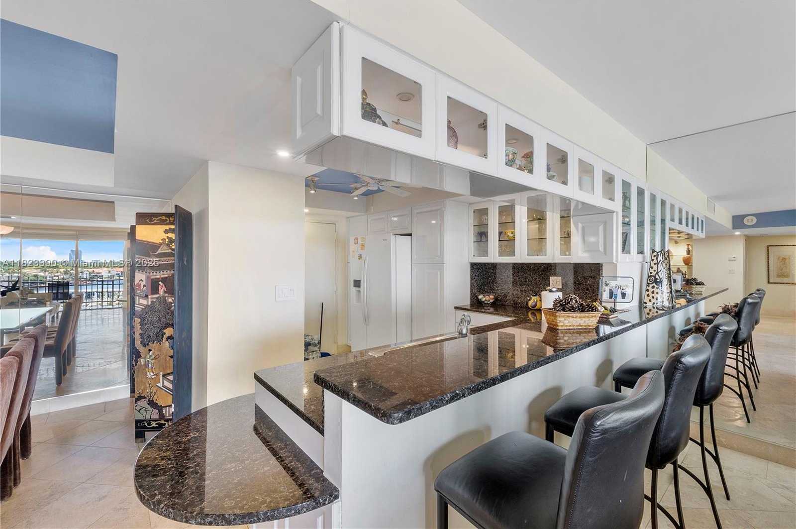 Small Image of 3 GROVE ISLE DR #C706, Miami Number 9