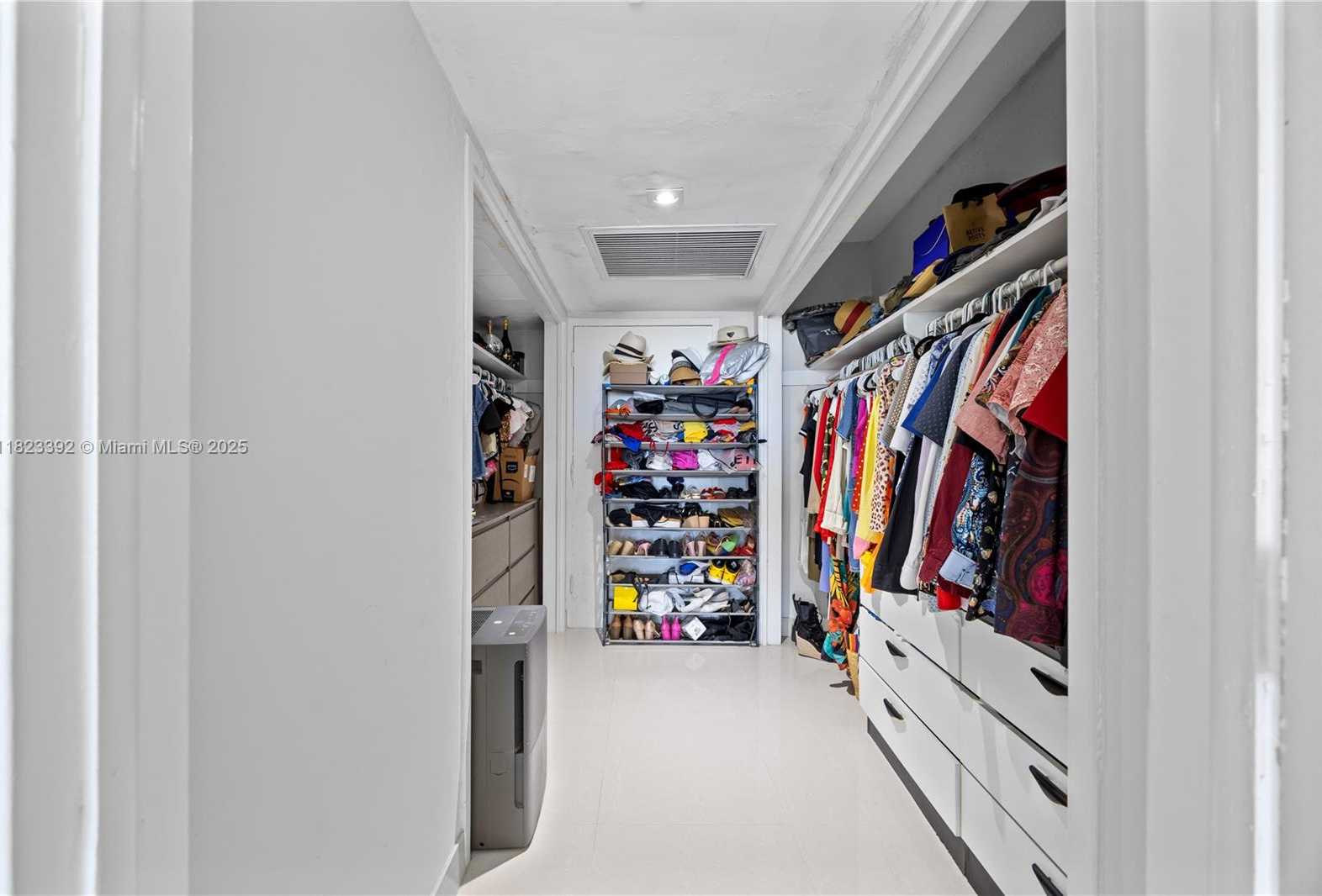 Small Image of 900 BAY DR #620,622, & 624, Miami Beach Number 19