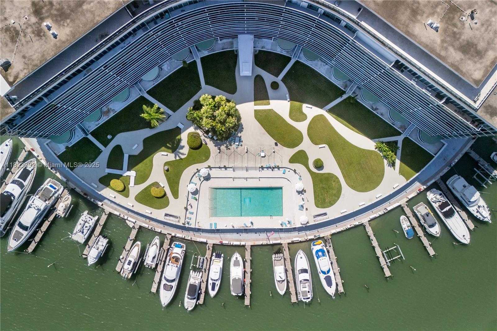 Small Image of 900 BAY DR #620,622, & 624, Miami Beach Number 63