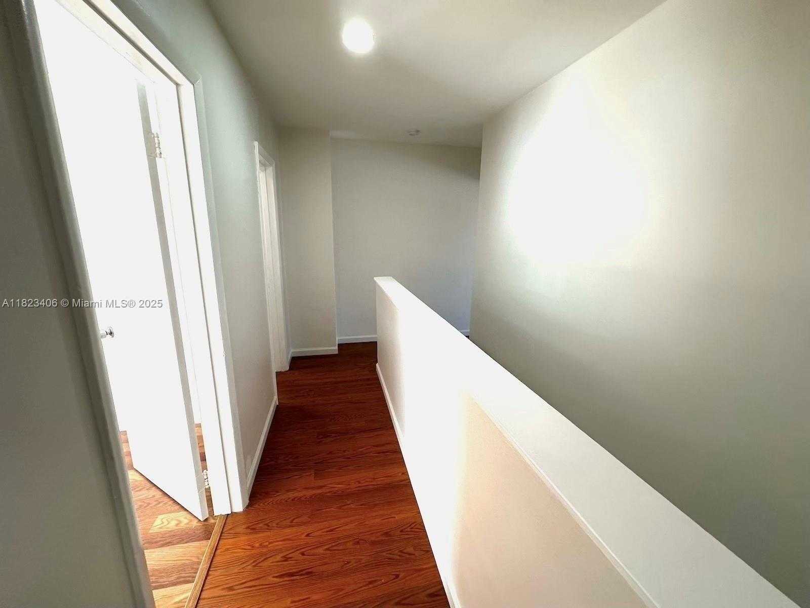Small Image of 6881 WEST 16TH DR, Hialeah Number 12