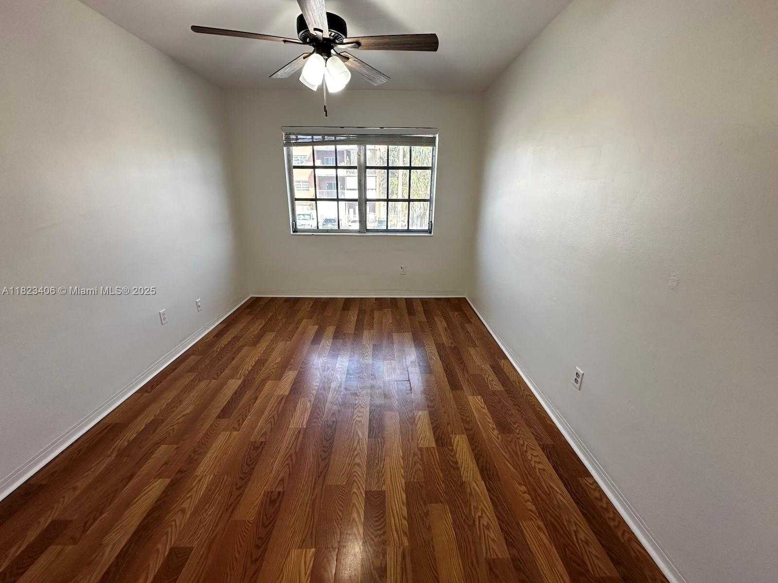 Small Image of 6881 WEST 16TH DR, Hialeah Number 14