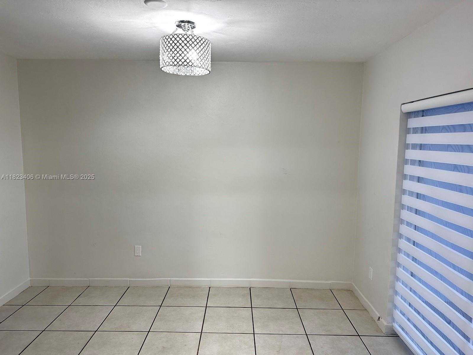 Small Image of 6881 WEST 16TH DR, Hialeah Number 27