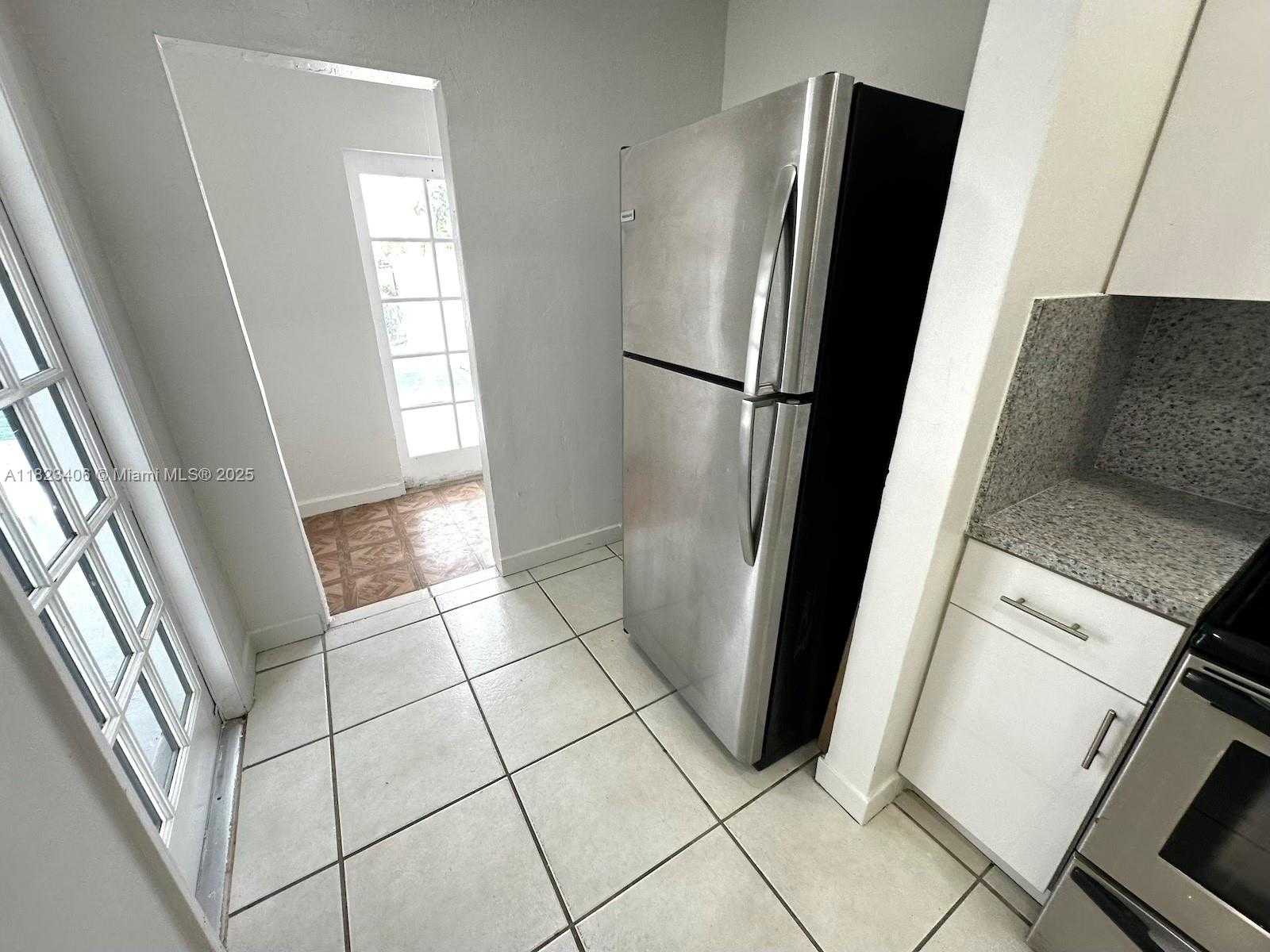 Small Image of 6881 WEST 16TH DR, Hialeah Number 32