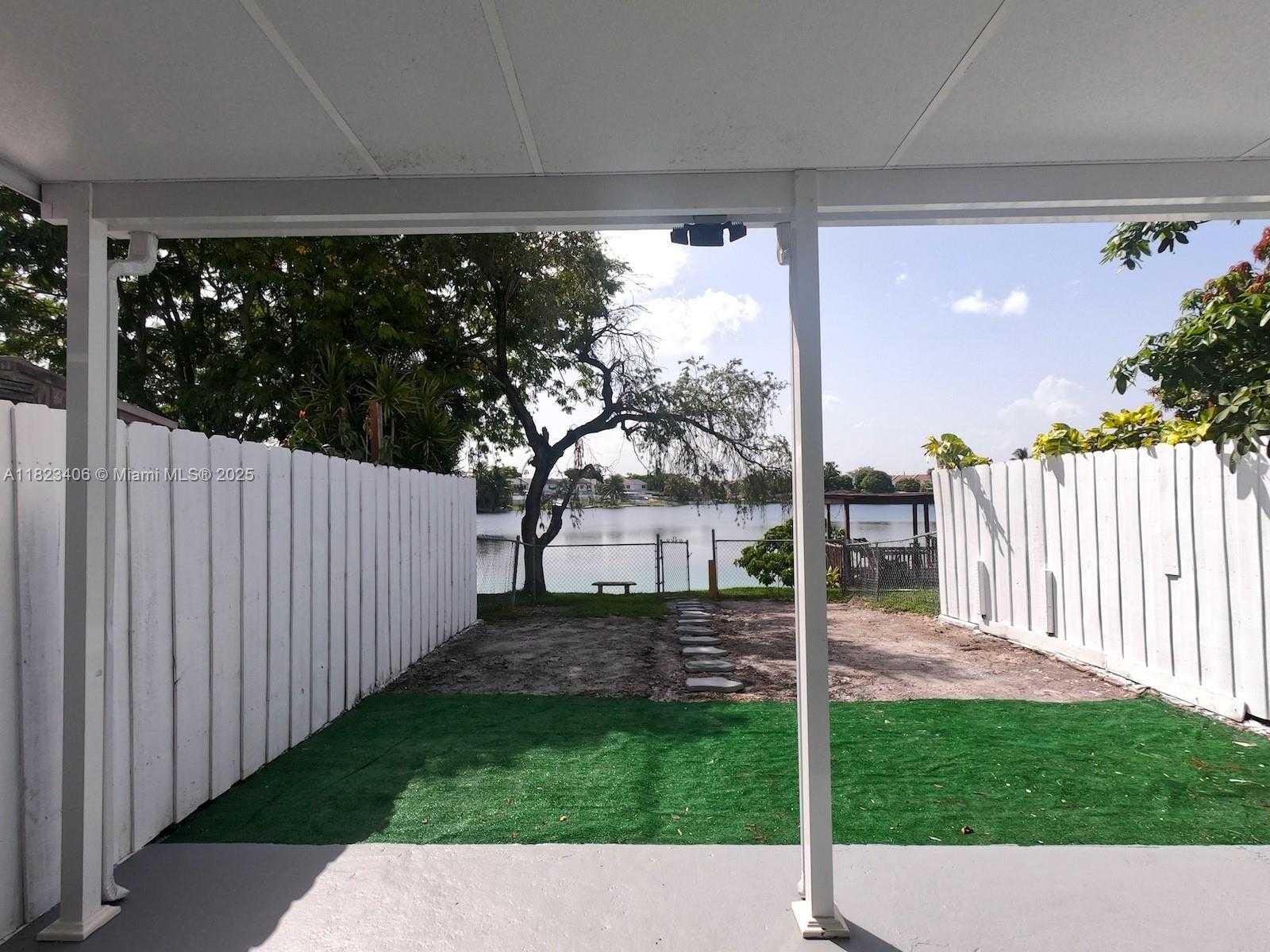 Small Image of 6881 WEST 16TH DR, Hialeah Number 38