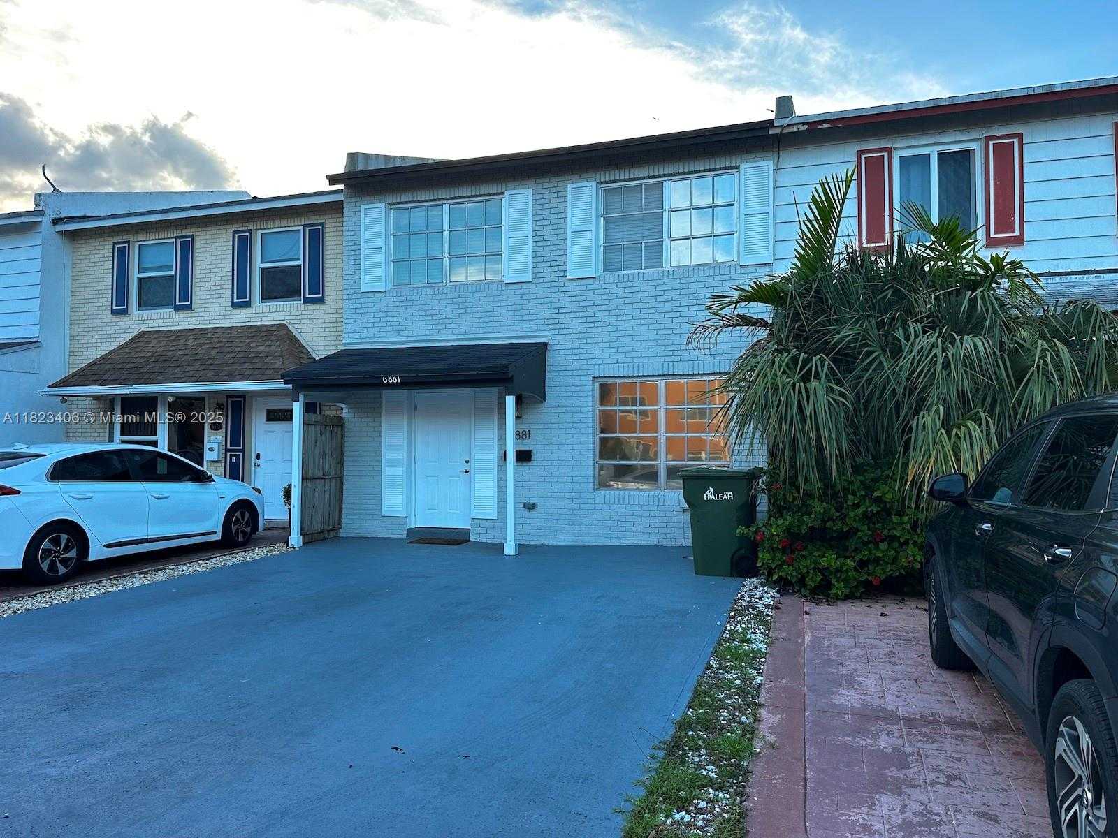 Small Image of 6881 WEST 16TH DR, Hialeah Number 4