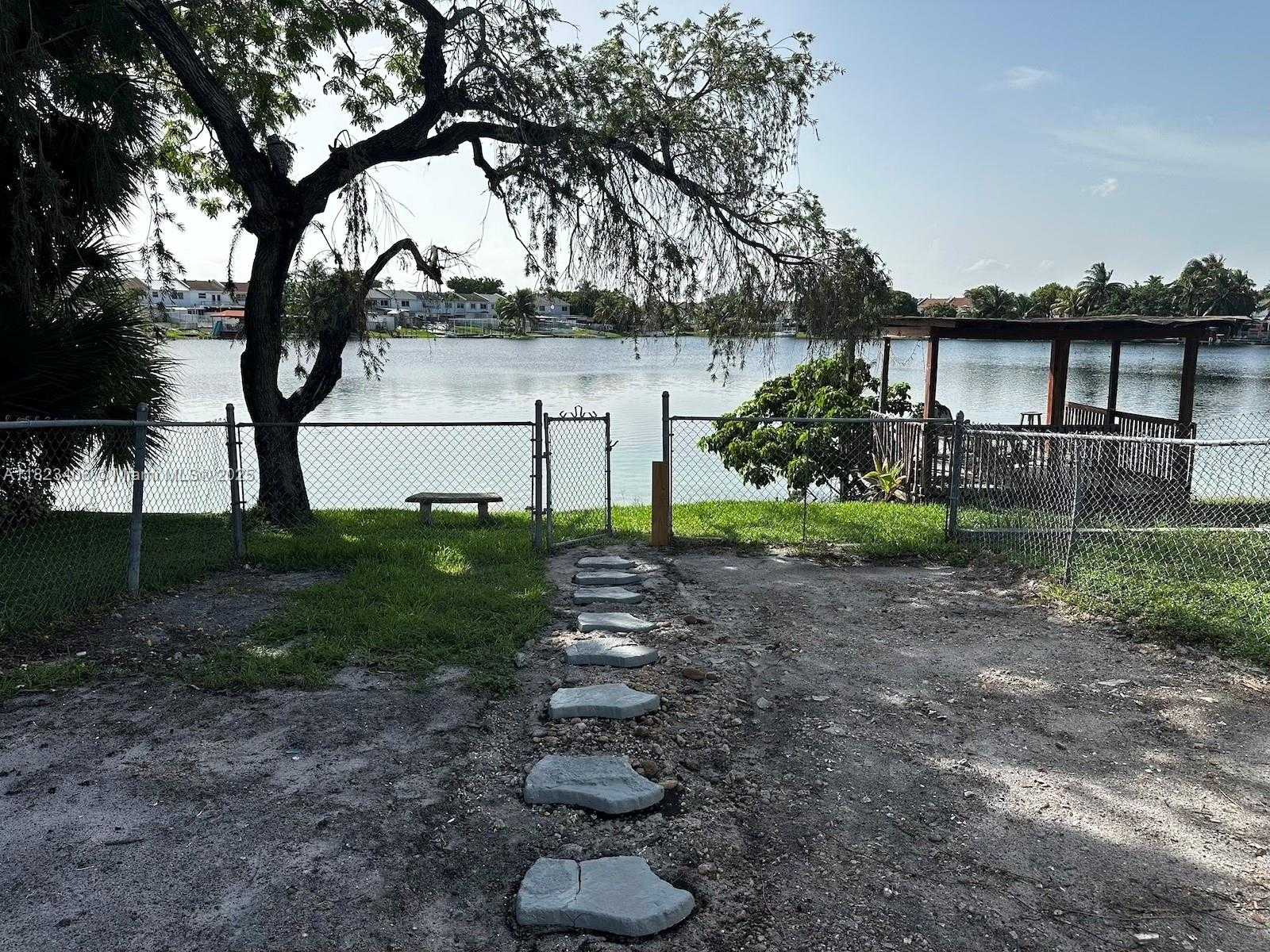 Small Image of 6881 WEST 16TH DR, Hialeah Number 51
