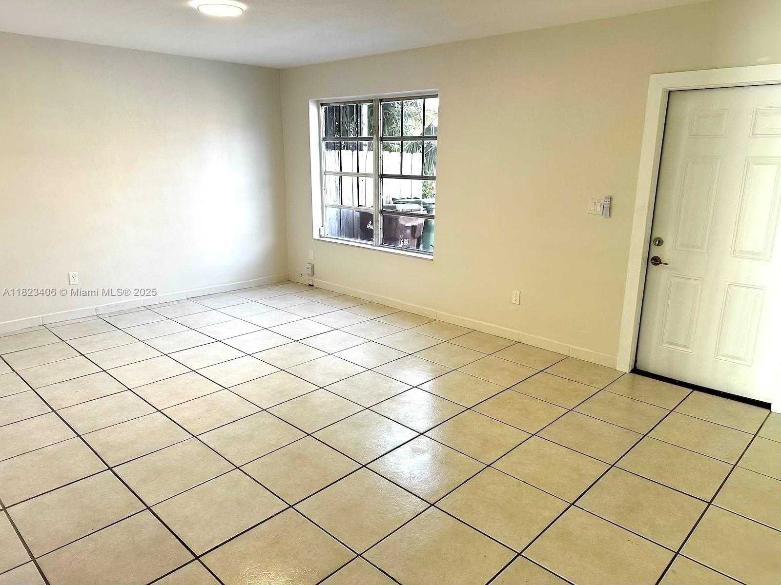Small Image of 6881 WEST 16TH DR, Hialeah Number 8