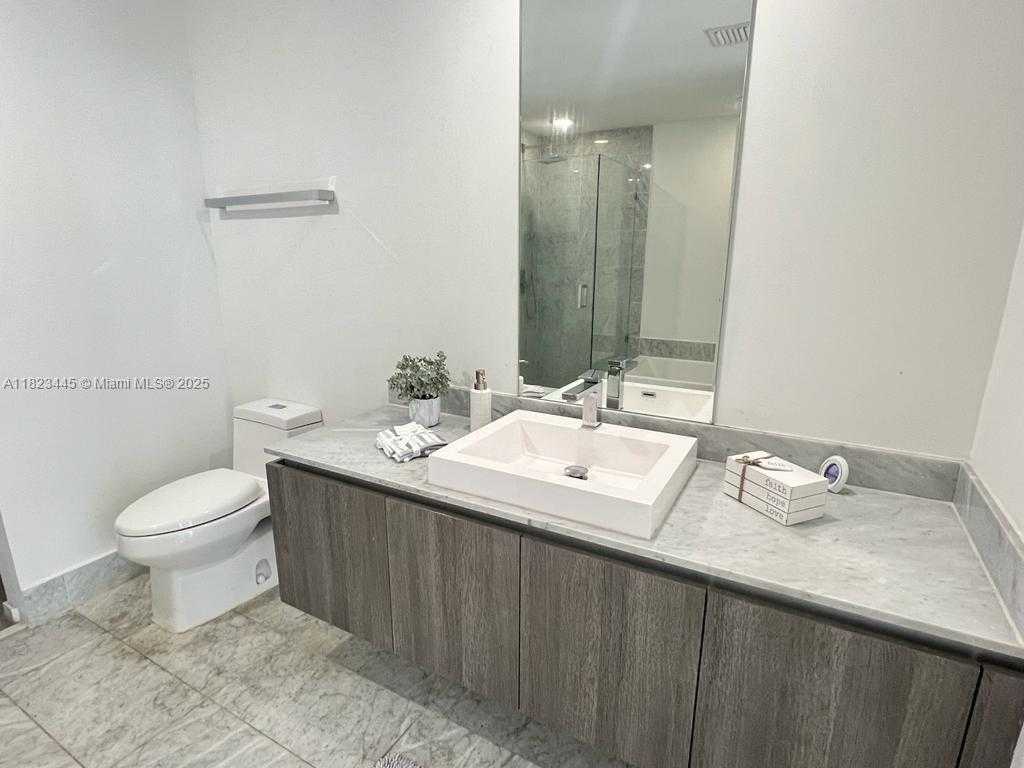 Small Image of 801 SOUTH MIAMI AVE #1202, Miami Number 21