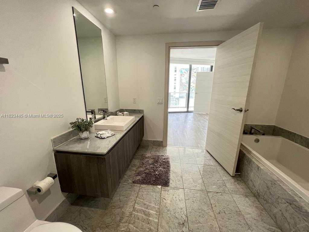 Small Image of 801 SOUTH MIAMI AVE #1202, Miami Number 22
