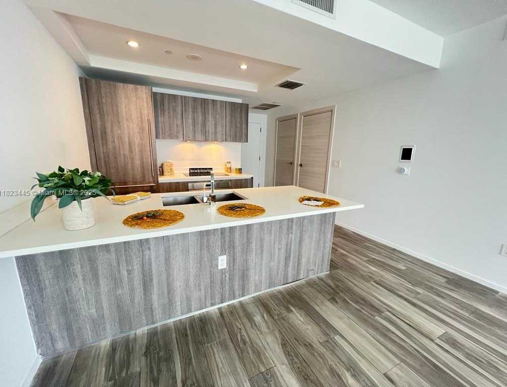 Small Image of 801 SOUTH MIAMI AVE #1202, Miami Number 9