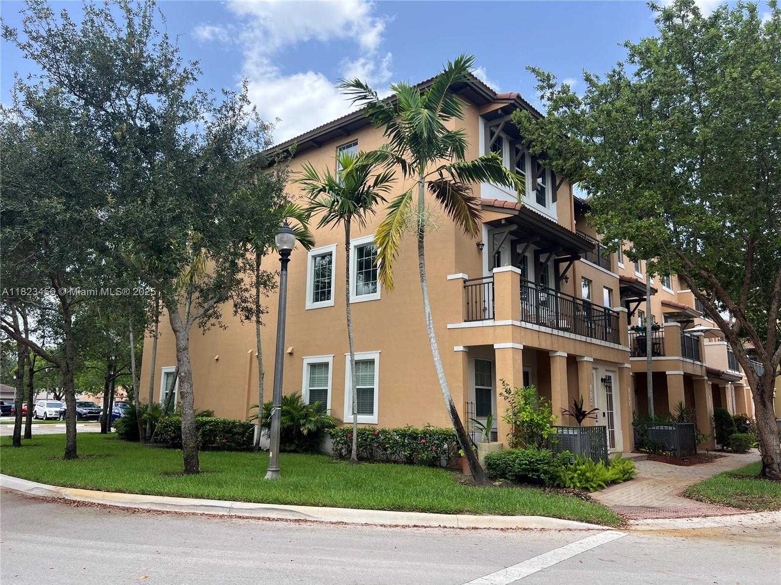 Small Image of 14745 SOUTH WEST 9TH ST #3109, Pembroke Pines Number 15