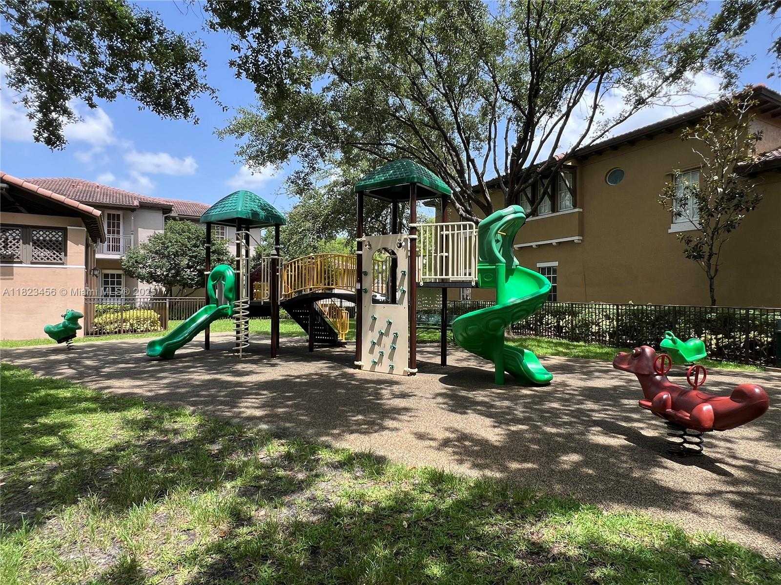 Small Image of 14745 SOUTH WEST 9TH ST #3109, Pembroke Pines Number 23