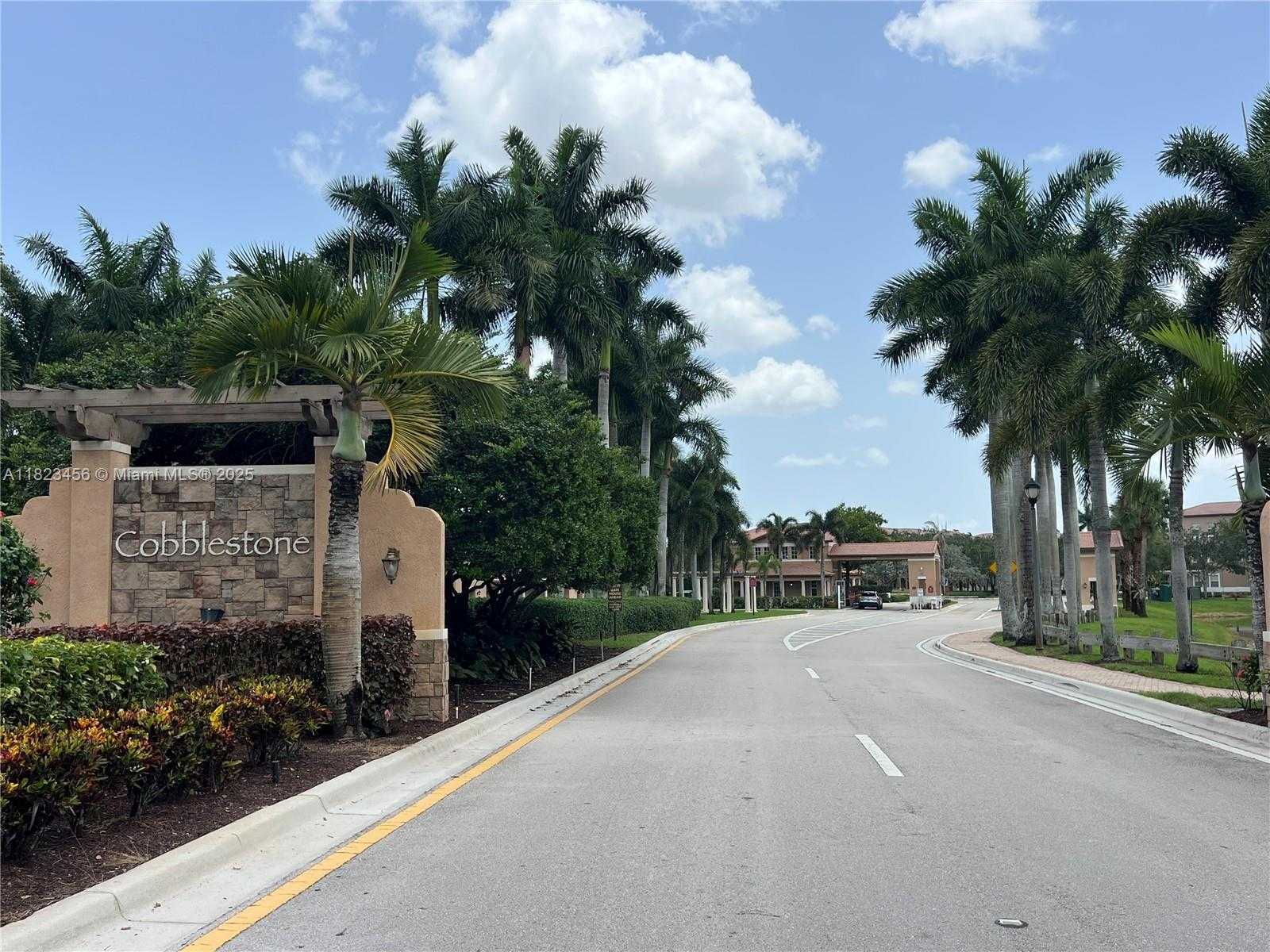 Small Image of 14745 SOUTH WEST 9TH ST #3109, Pembroke Pines Number 25