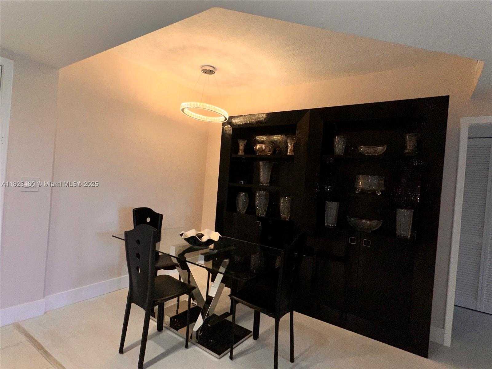 Small Image of 18800 NORTH EAST 29TH AVE #412, Aventura Number 11