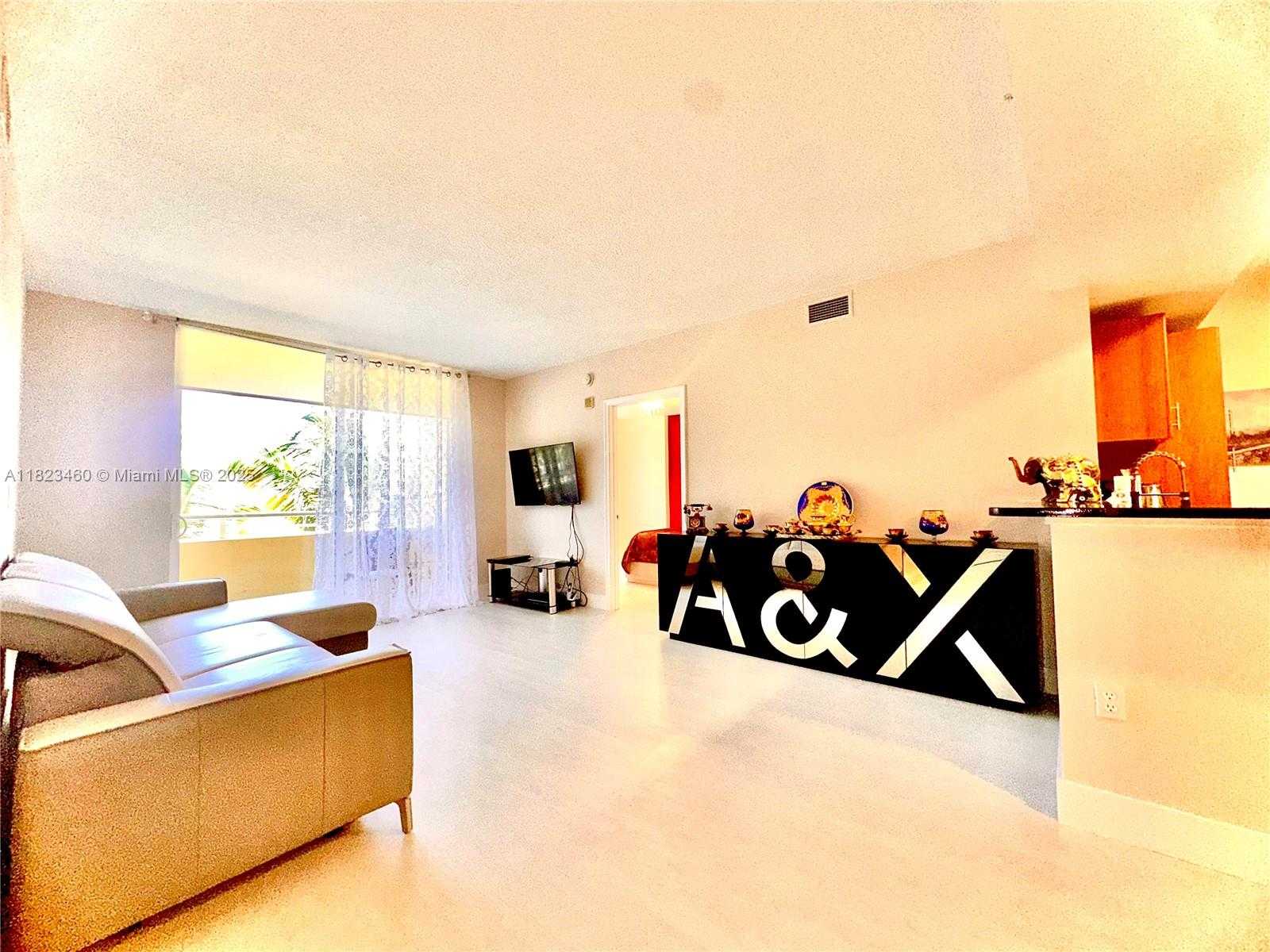 Small Image of 18800 NORTH EAST 29TH AVE #412, Aventura Number 12