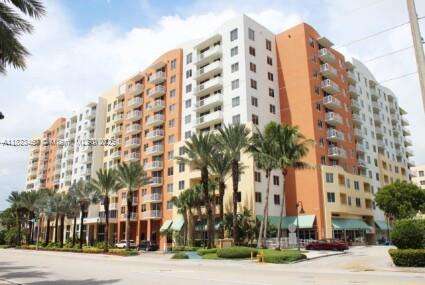 Small Image of 18800 NORTH EAST 29TH AVE #412, Aventura Number 2