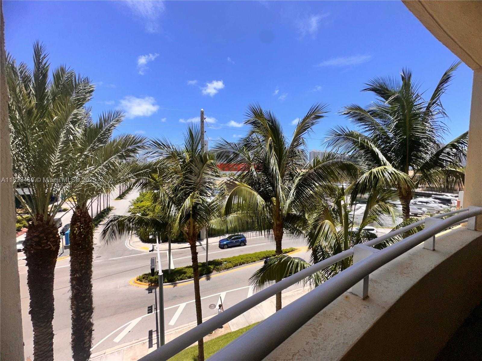 Small Image of 18800 NORTH EAST 29TH AVE #412, Aventura Number 24