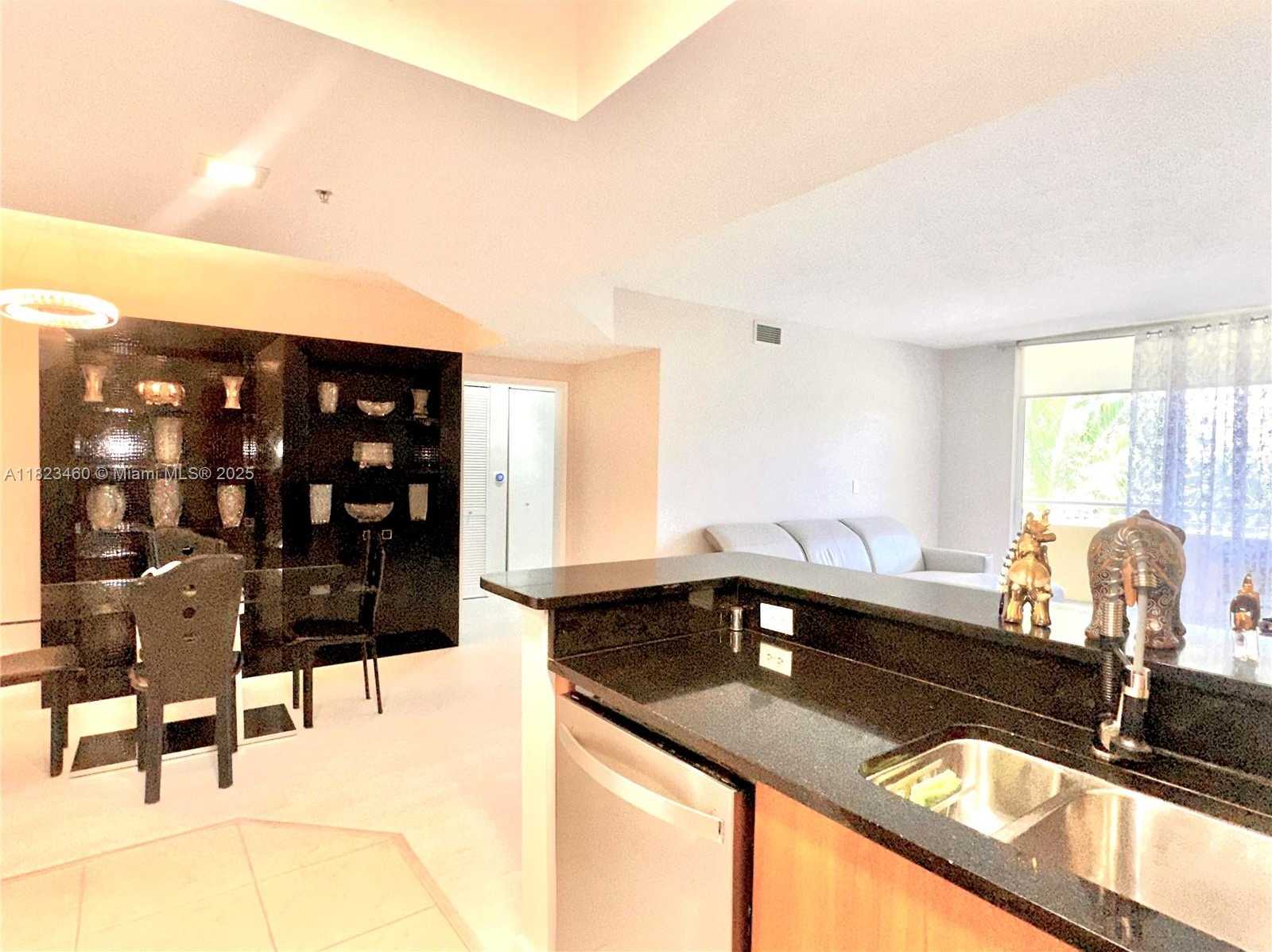Small Image of 18800 NORTH EAST 29TH AVE #412, Aventura Number 9