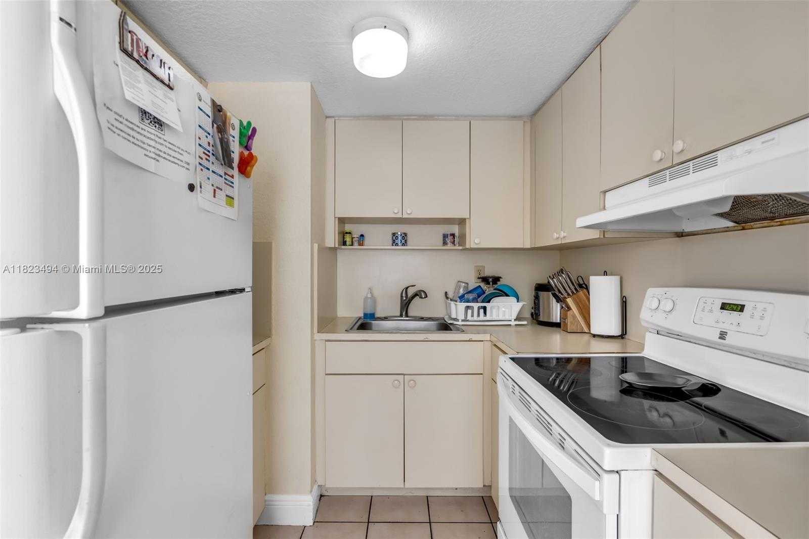 Small Image of 7275 WEST 24TH AVE #138, Hialeah Number 8
