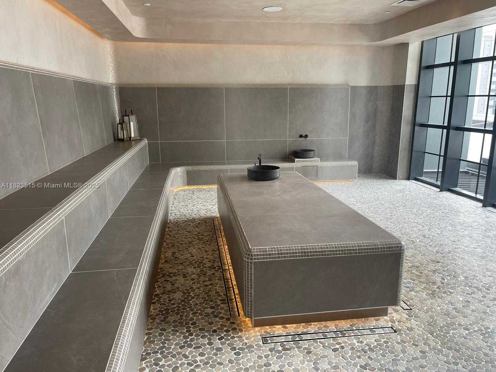 Small Image of 159 NORTH EAST 6TH ST #3104, Miami Number 45
