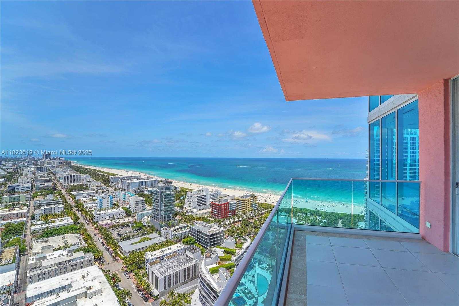 Small Image of 300 SOUTH POINTE DR #3405, Miami Beach Number 34