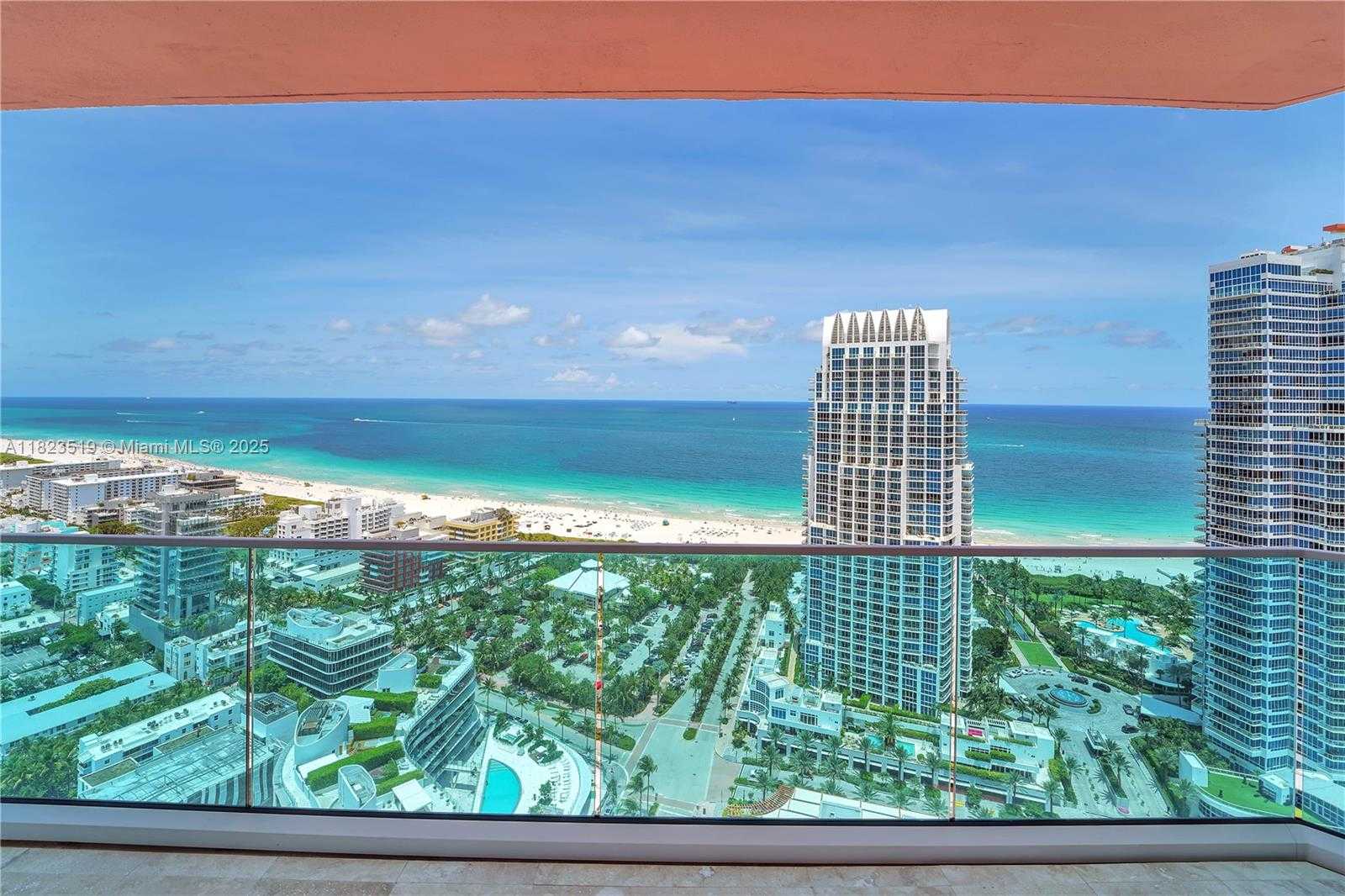 Small Image of 300 SOUTH POINTE DR #3405, Miami Beach Number 37