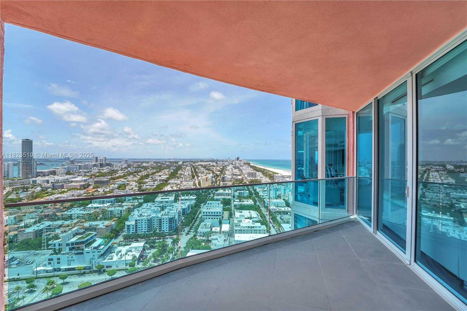 Small Image of 300 SOUTH POINTE DR #3405, Miami Beach Number 48