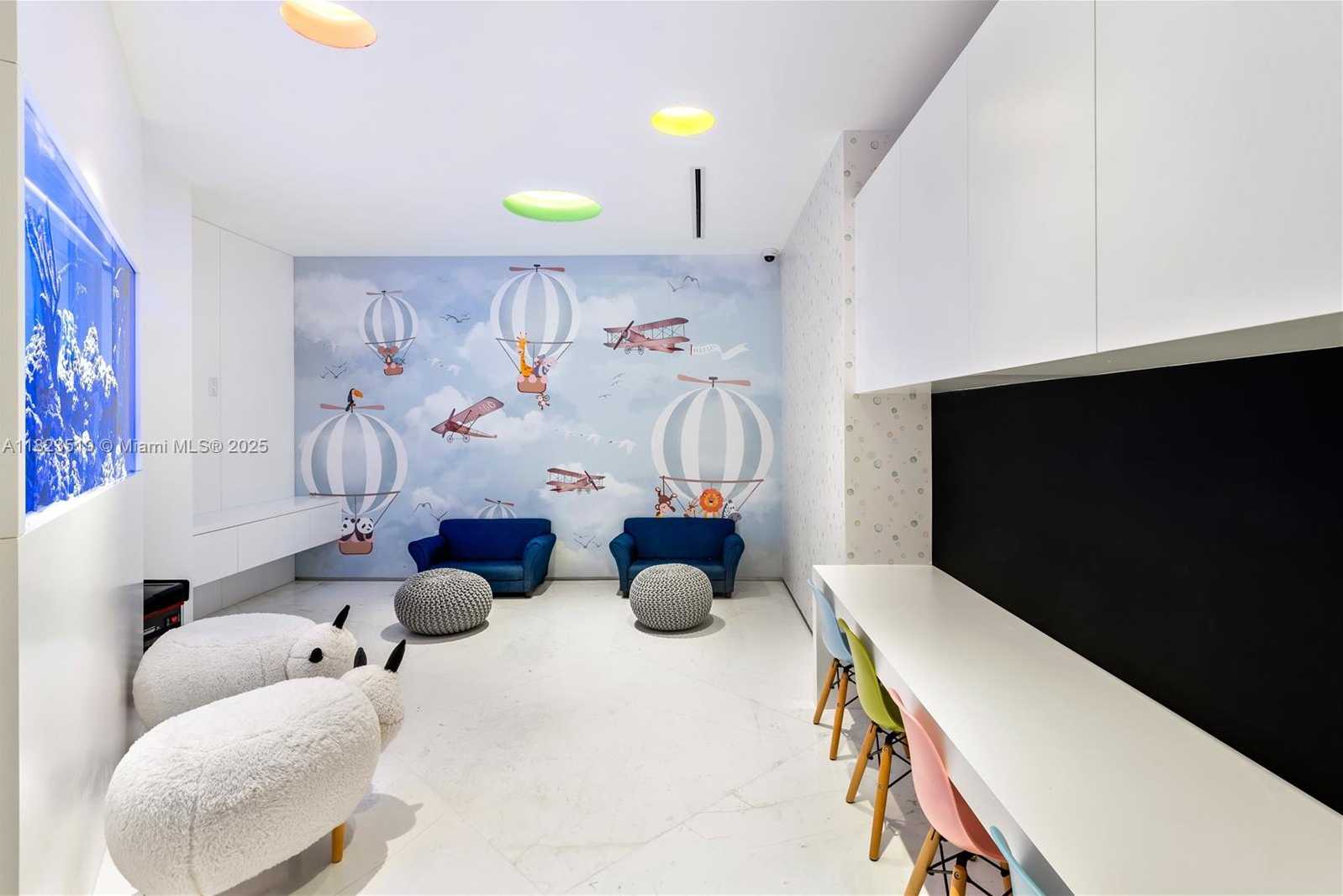 Small Image of 300 SOUTH POINTE DR #3405, Miami Beach Number 73