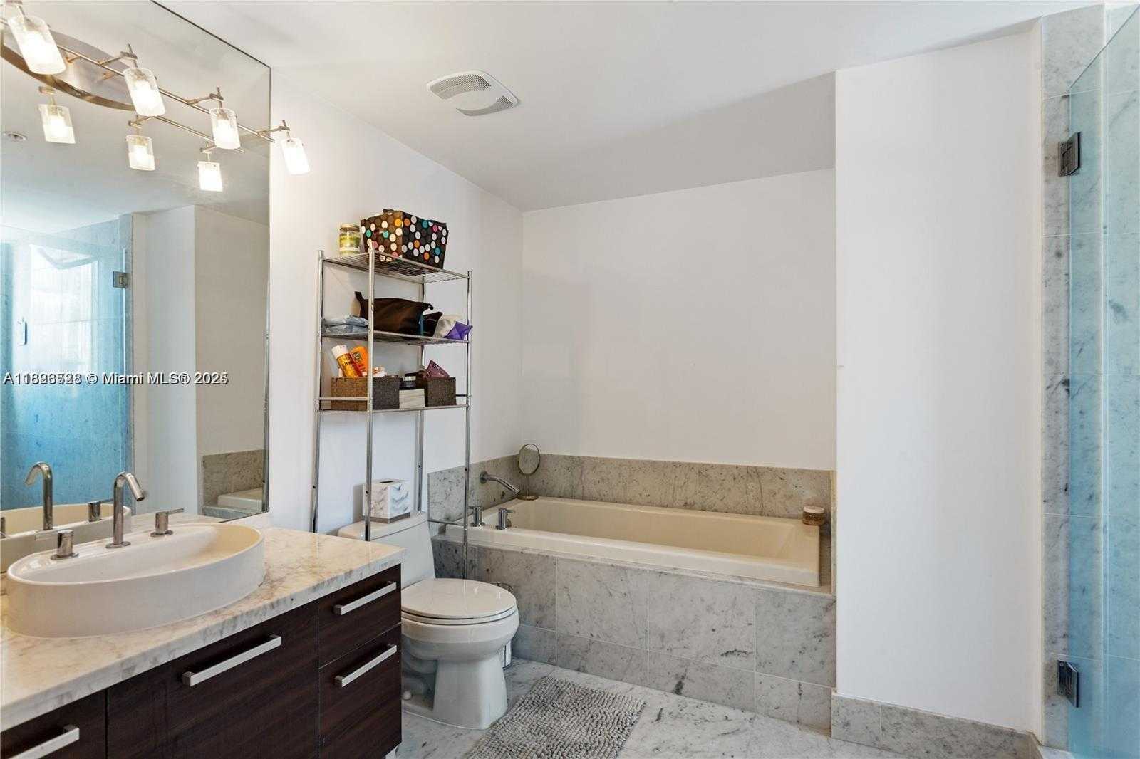 Small Image of 253 NORTH EAST 2ND ST #1108, Miami Number 8