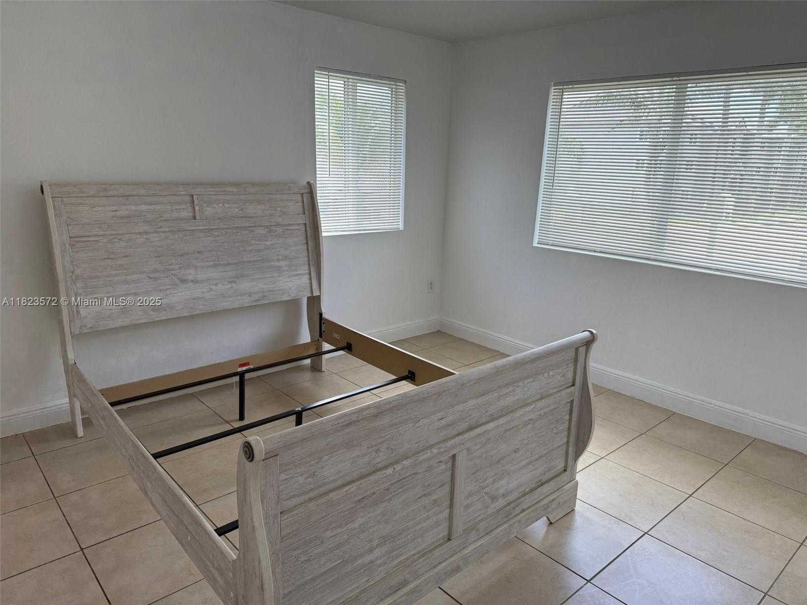 Small Image of 15422 SOUTH WEST 284 ST #7207, Homestead Number 14