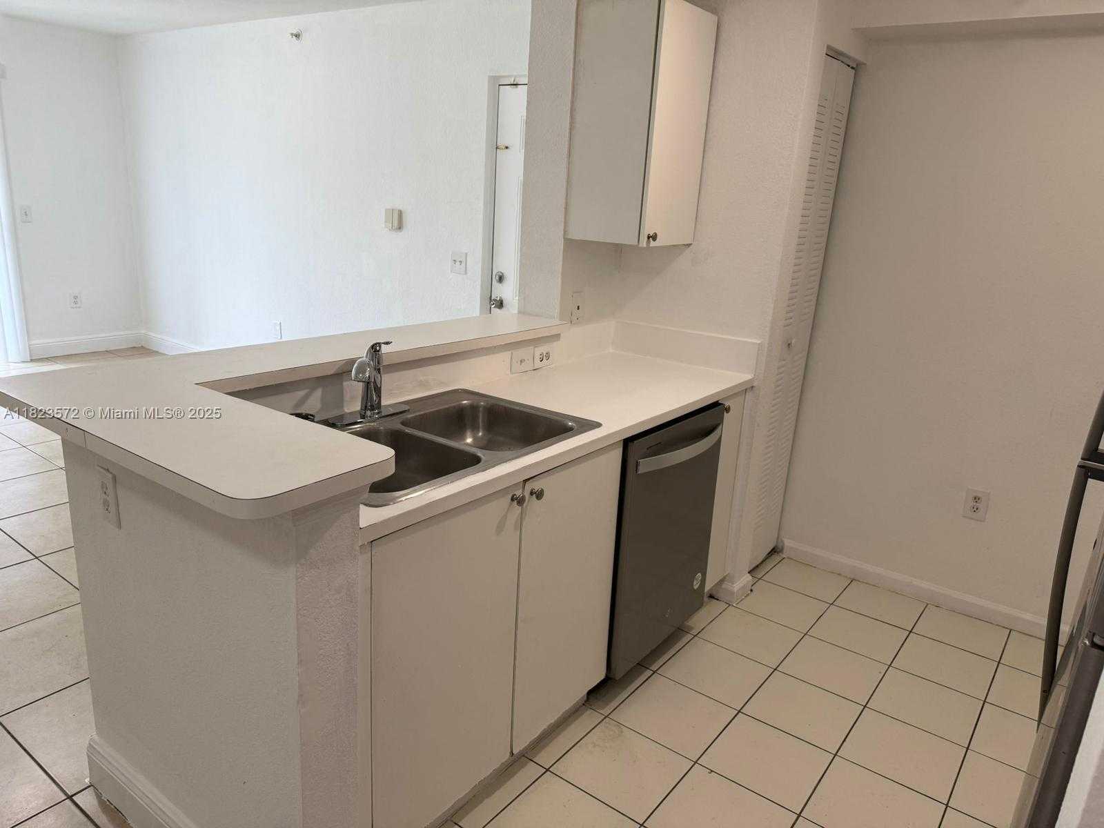 Small Image of 15422 SOUTH WEST 284 ST #7207, Homestead Number 7